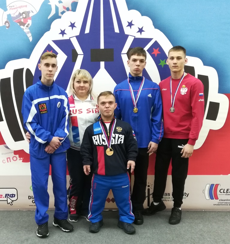 Т.В.Ельцова со своими спортсменами
